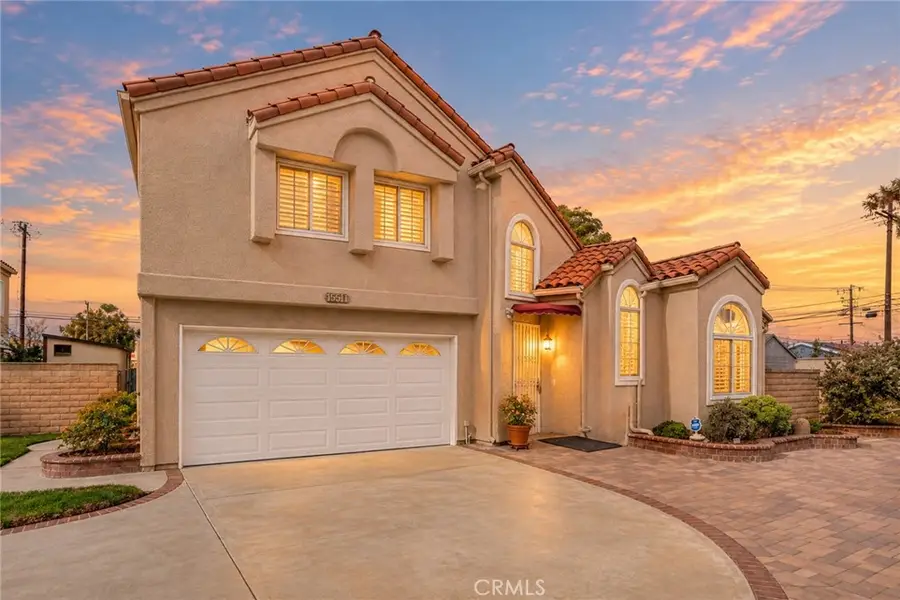 16511 Newland Street, Huntington Beach, CA 92647 - #2