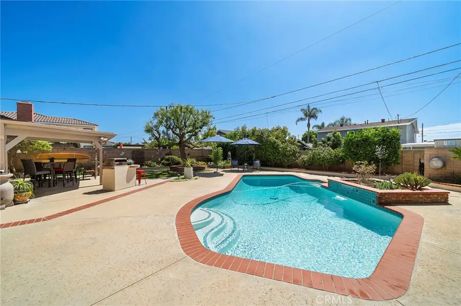 9690 Dove Circle, Fountain Valley, CA 92708 - #3