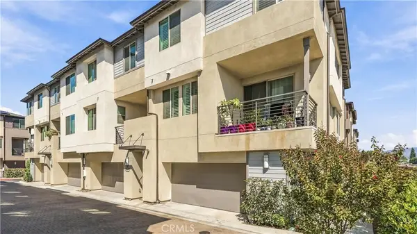 1570 Topeka Avenue #8, Placentia, CA 92870