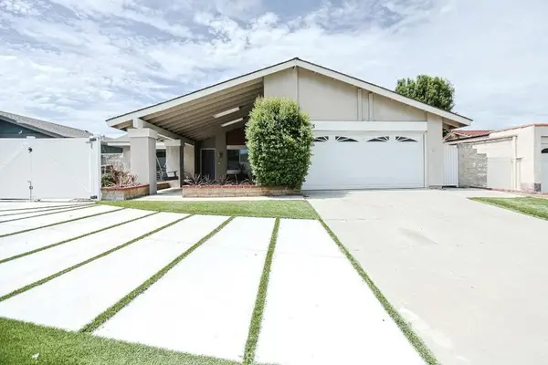 115 S La Paz, Anaheim, CA 92807