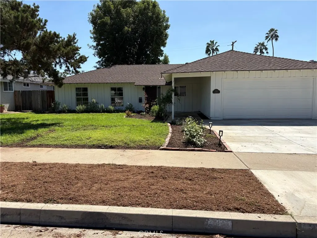 2132 E Trenton Avenue, Orange, CA 92867 - #1