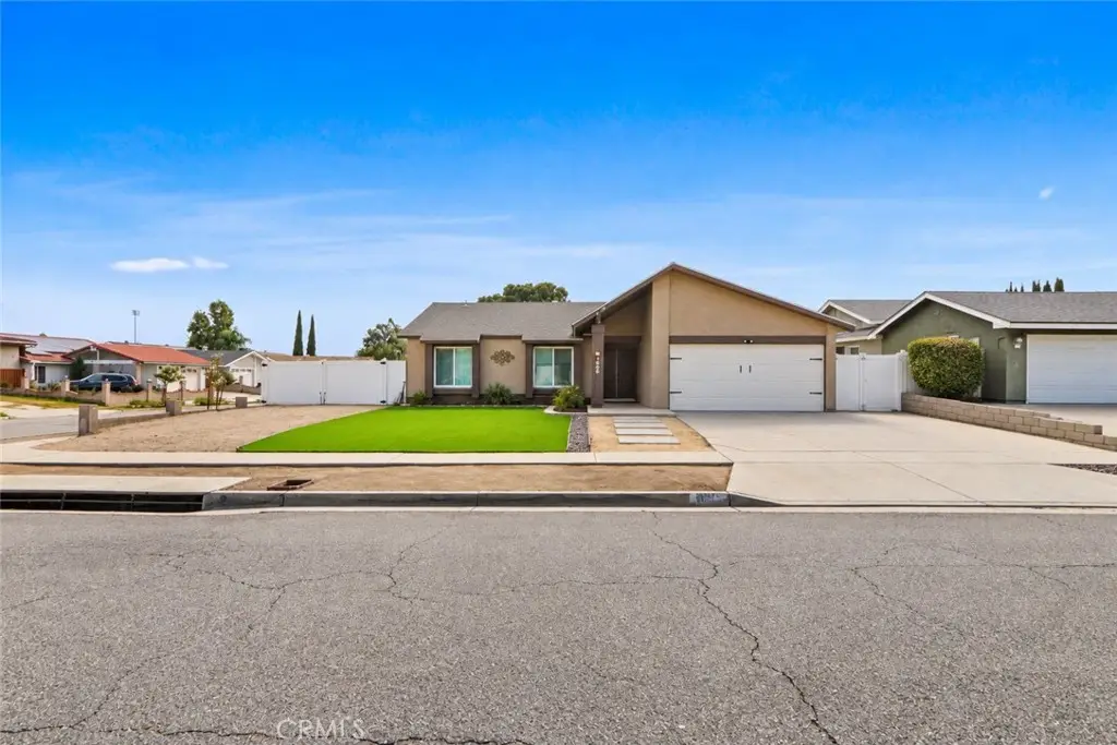 1305 Turquoise, Corona, CA 92882 - #1