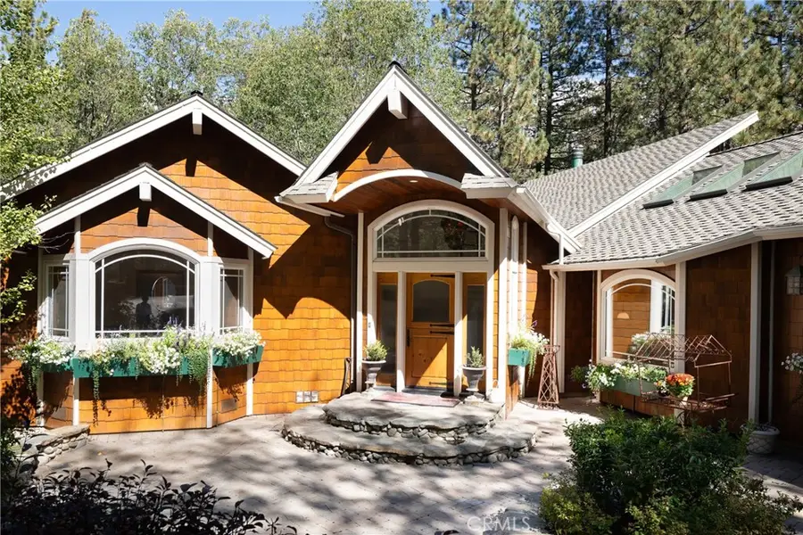 42388 Switzerland Drive, Big Bear Lake, CA 92315 - #3