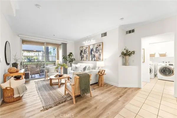 2105 Watermarke, Irvine, CA 92612