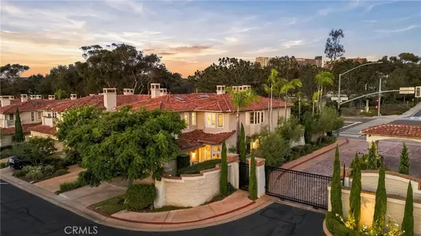 9703 Keeneland, La Jolla, CA 92037