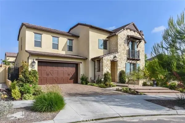 108 Tinker, Irvine, CA 92618