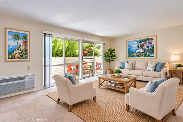 2190 Via Mariposa #B, Laguna Woods, CA 92637