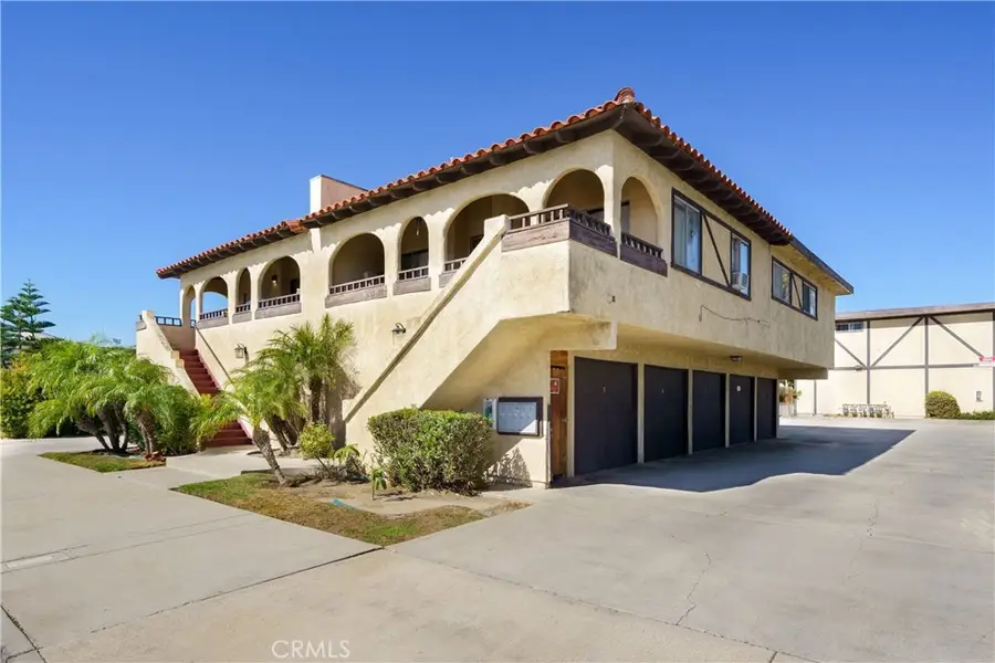 7911 7921 Macdonald, Huntington Beach, CA 92647 - #2