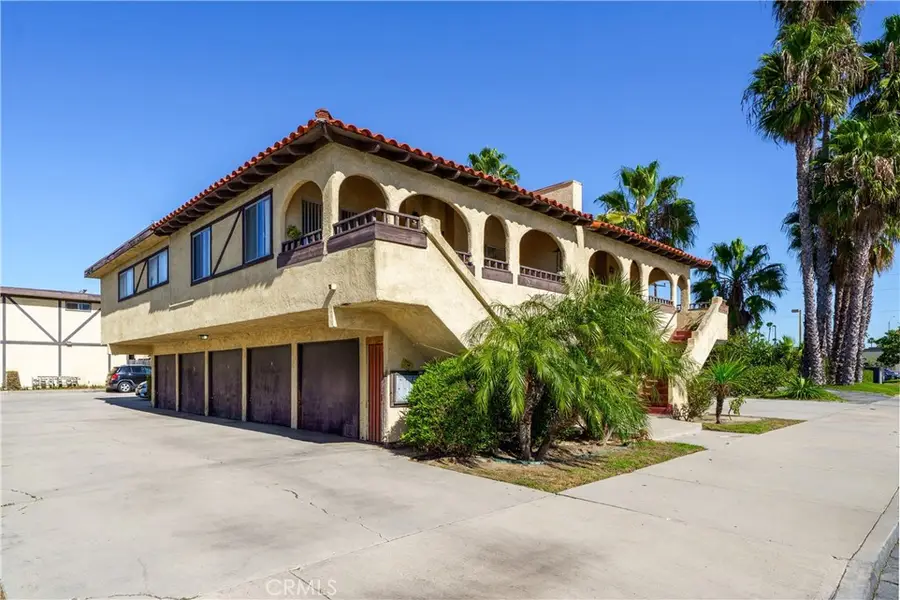 7911 7921 Macdonald, Huntington Beach, CA 92647 - #3