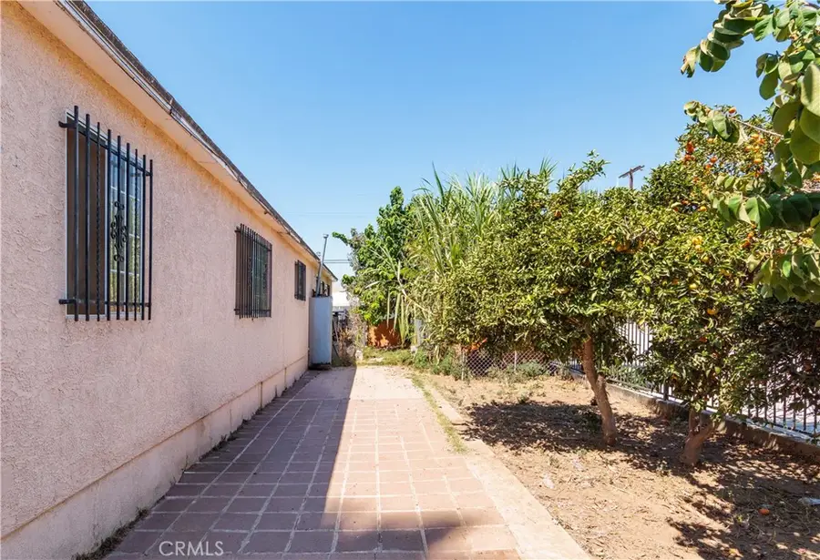 2069 Lewis, Long Beach, CA 90806 - #3