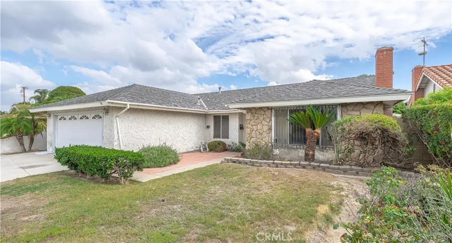 15914 Mount Jackson St., Fountain Valley, CA 92708 - #3