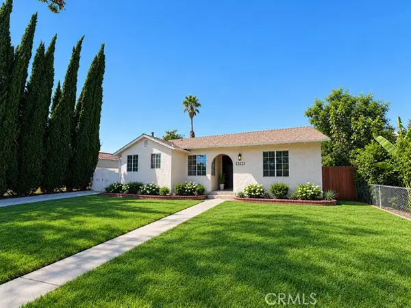 13121 Chase Street, Arleta, CA 91331