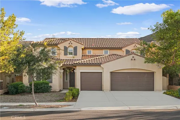 7525 Sanctuary Drive, Corona, CA 92883