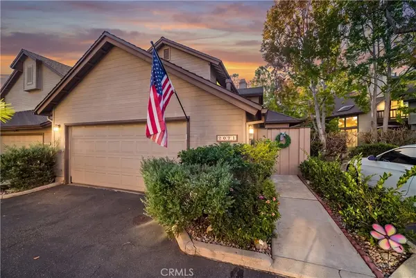 2071 Meadow View Lane, Costa Mesa, CA 92627