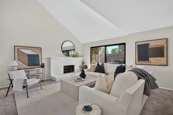 292 Palmer Street #A1, Costa Mesa, CA 92627