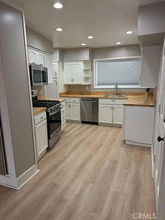 20 N Center Street, Redlands, CA 92373 - #2