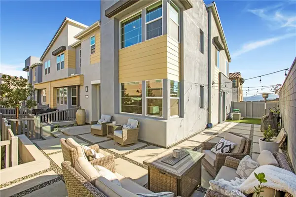 745 Hazel Dr, Rancho Mission Viejo, CA 92694