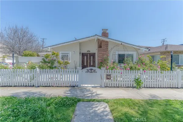 526 17th Street, Huntington Beach, CA 92648