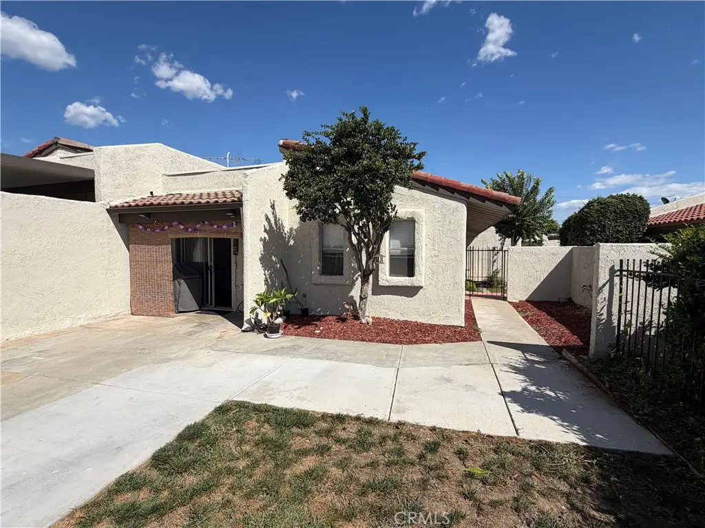 1374 Bouquet #D, Upland, CA 91786 - #1