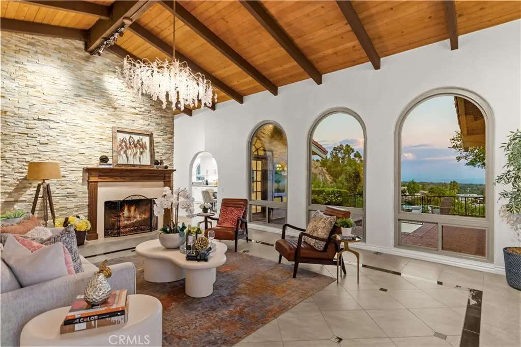 821 Guanajuato Drive, Claremont, CA 91711 - #1