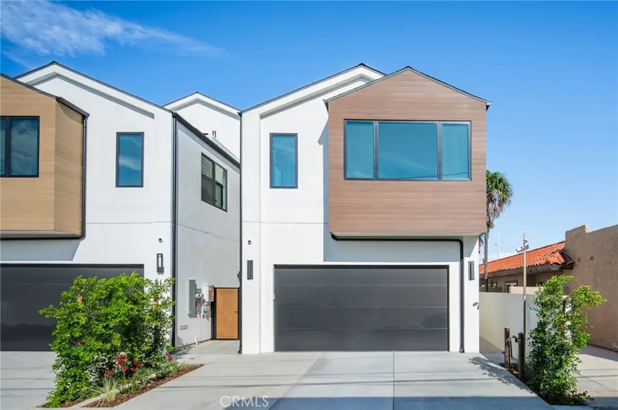 1113 Florida Street, Huntington Beach, CA 92648 - #2