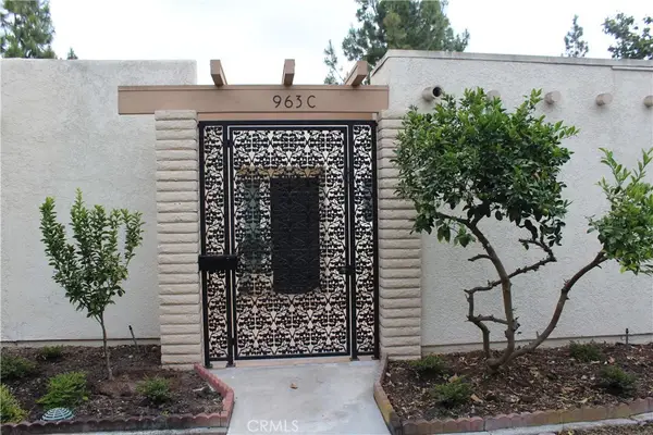 963 Calle Aragon #C, Laguna Woods, CA 92637