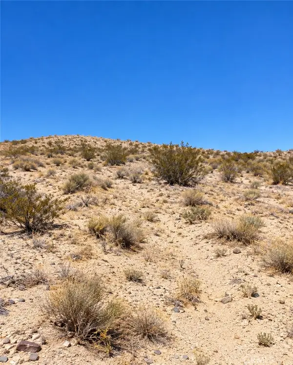 1 2 Mile, 29 Palms, CA 92277