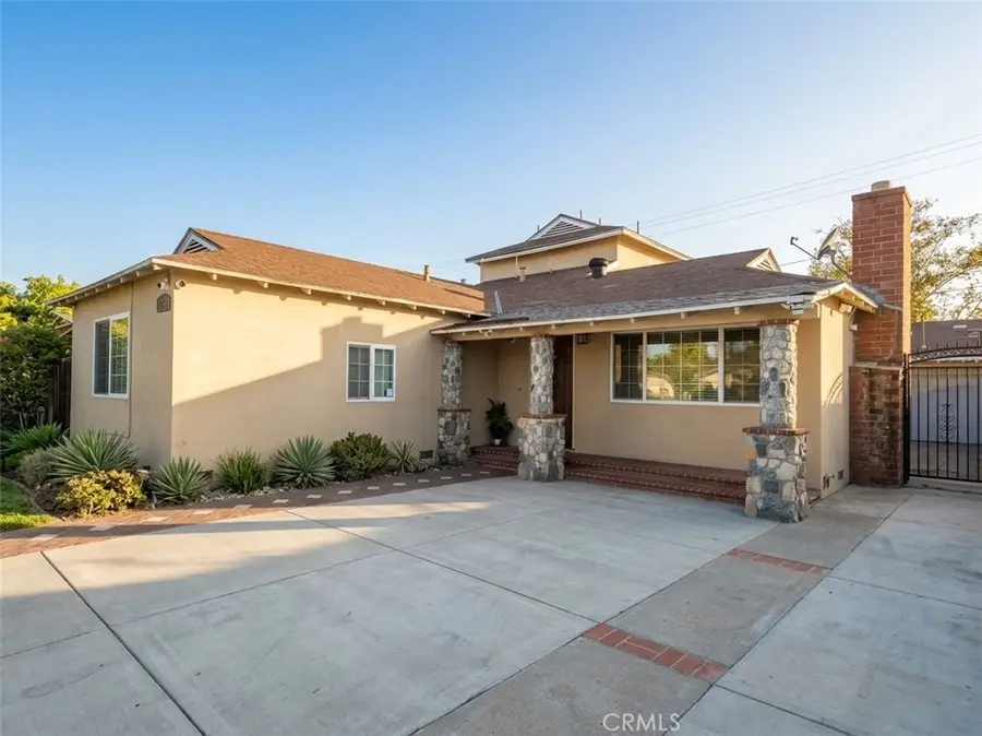 726 S Halladay Street, Santa Ana, CA 92701 - #2