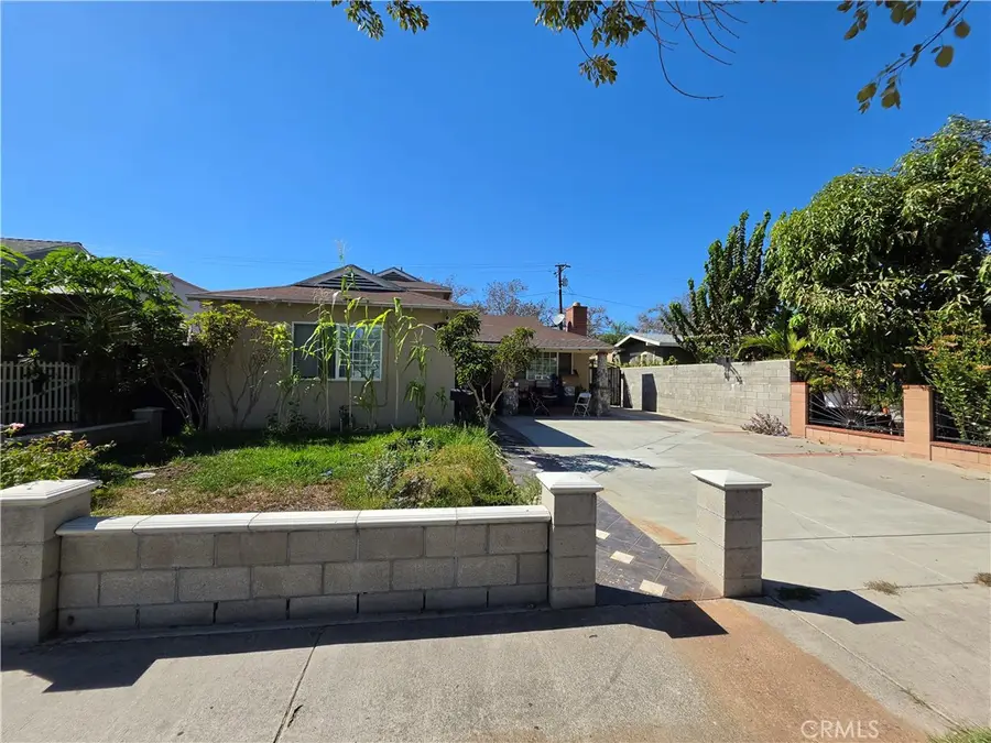 726 S Halladay Street, Santa Ana, CA 92701 - #3