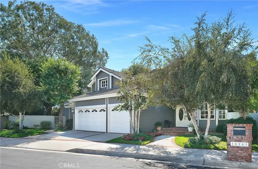 16261 Santa Barbara Lane, Huntington Beach, CA 92649 - #3