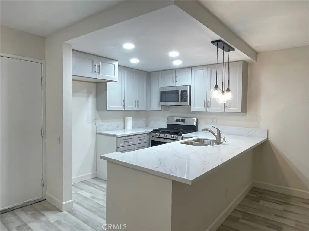 6825 Alabama Avenue #317, Canoga Park, CA 91303 - #1