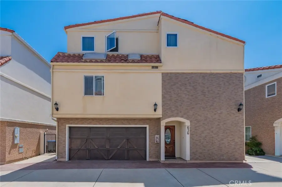 636 E 220th, Carson, CA 90745 - #2