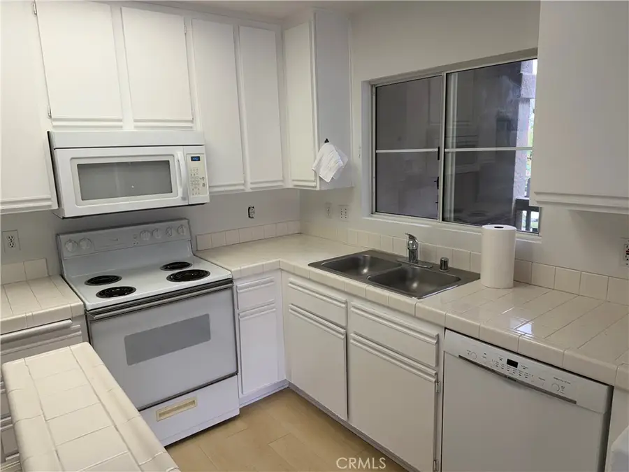 2960 Champion #2605, Tustin, CA 92782 - #3