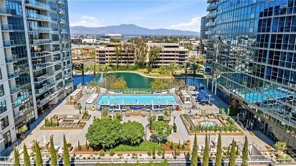 9 Macarthur, Santa Ana, CA 92707