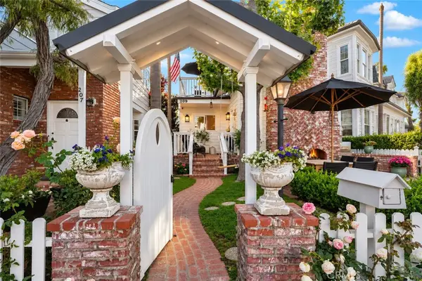 209 Diamond Avenue, Newport Beach, CA 92662