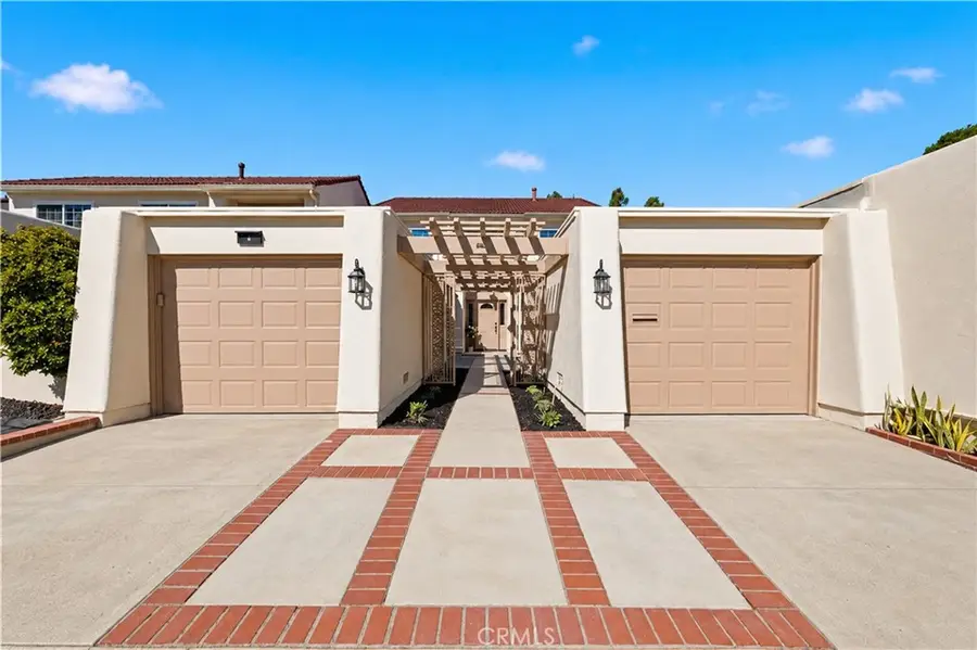 4 Mandrake Way, Irvine, CA 92612 - #2