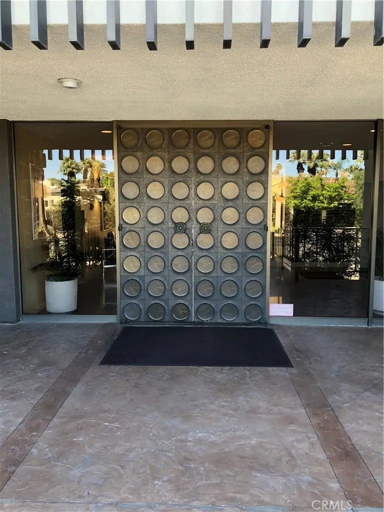 277 E Alejo Rd #204, Palm Springs, CA 92262 - #2