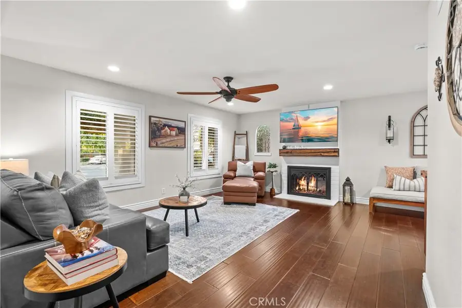 2817 Ridgewood, Santa Ana, CA 92705 - #2
