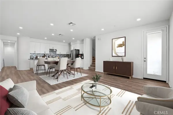 930 E Drapery Lane, Anaheim, CA 92802