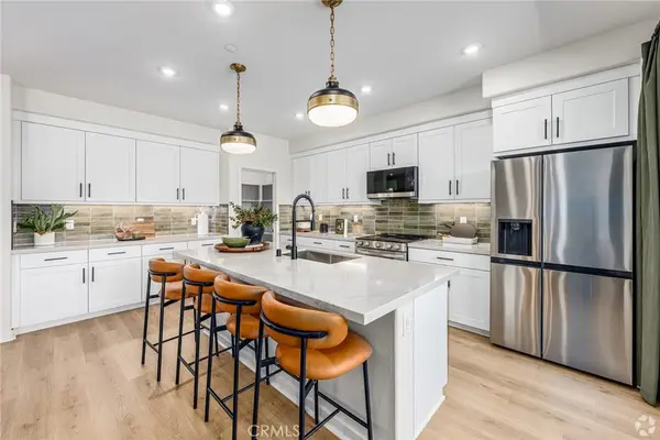 556 Gregory Way, Glendora, CA 91740