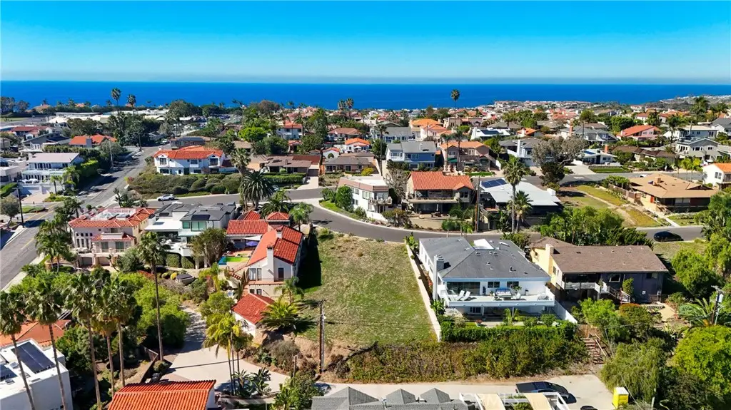 33941 Valencia, Dana Point, CA 92629 - #1