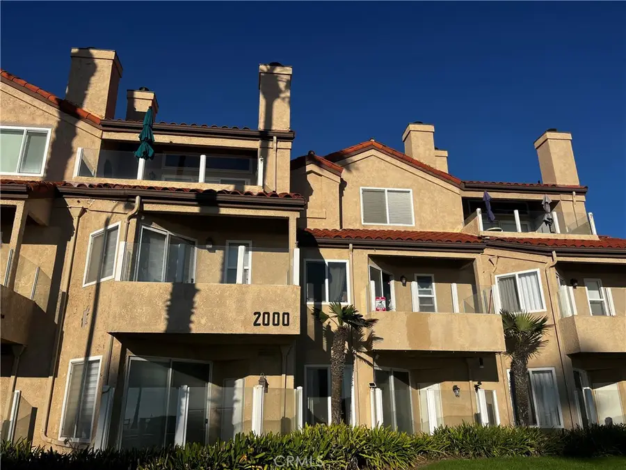 2000 Pacific Coast Highway #305, Huntington Beach, CA 92648 - #3