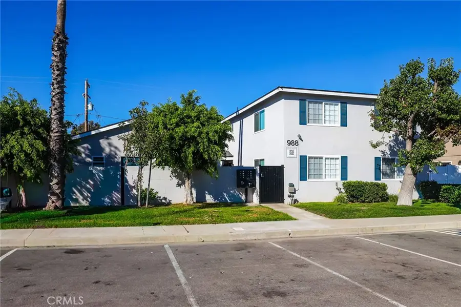988 El Camino, Costa Mesa, CA 92626 - #2