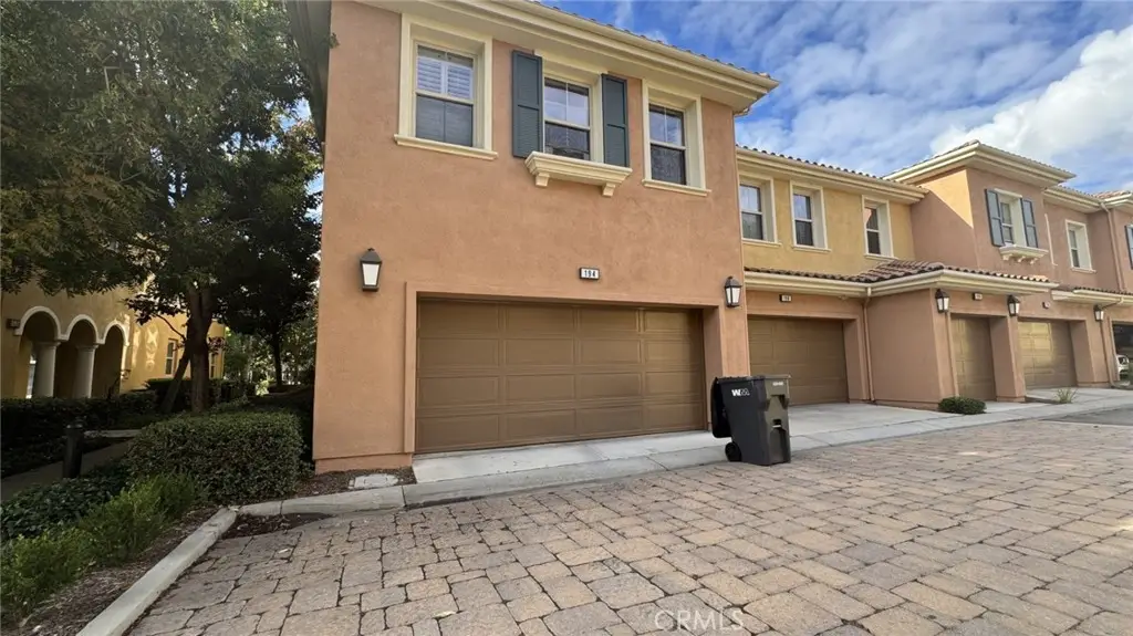 194 Guinevere, Irvine, CA 92620 - #1