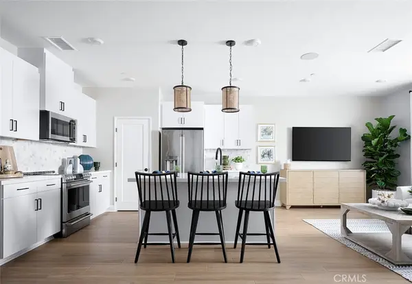 3521 S. Eichler Paseo #26, Ontario, CA 91761