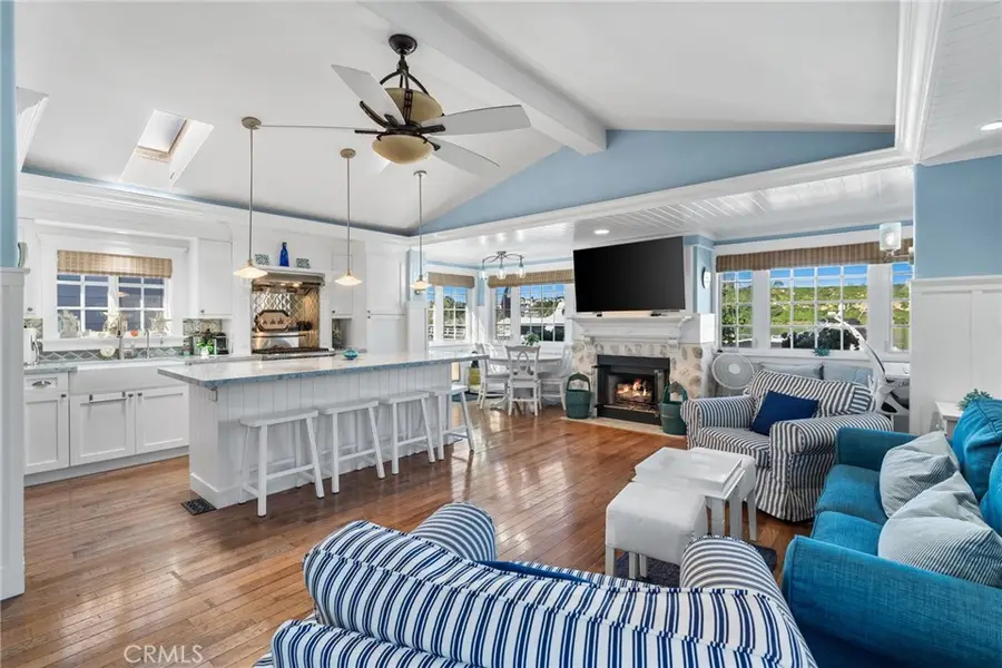 4 Saratoga, Newport Beach, CA 92660 - #2