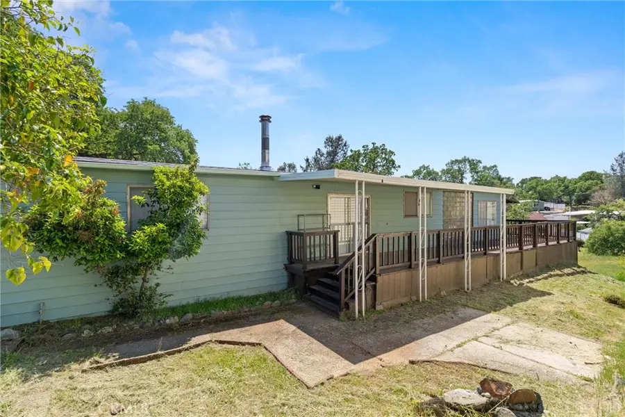 557 Silver Leaf Drive, Oroville, CA 95966 - #2