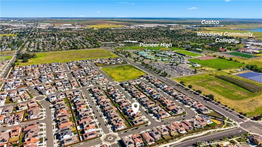 1582 Levy, Woodland, CA 95776 - #3
