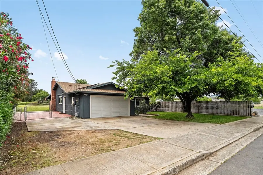 2083 Fogg Avenue, Oroville, CA 95965 - #3
