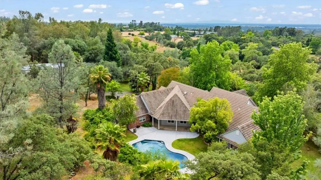 88 Almond Avenue, Oroville, CA 95966 - #1